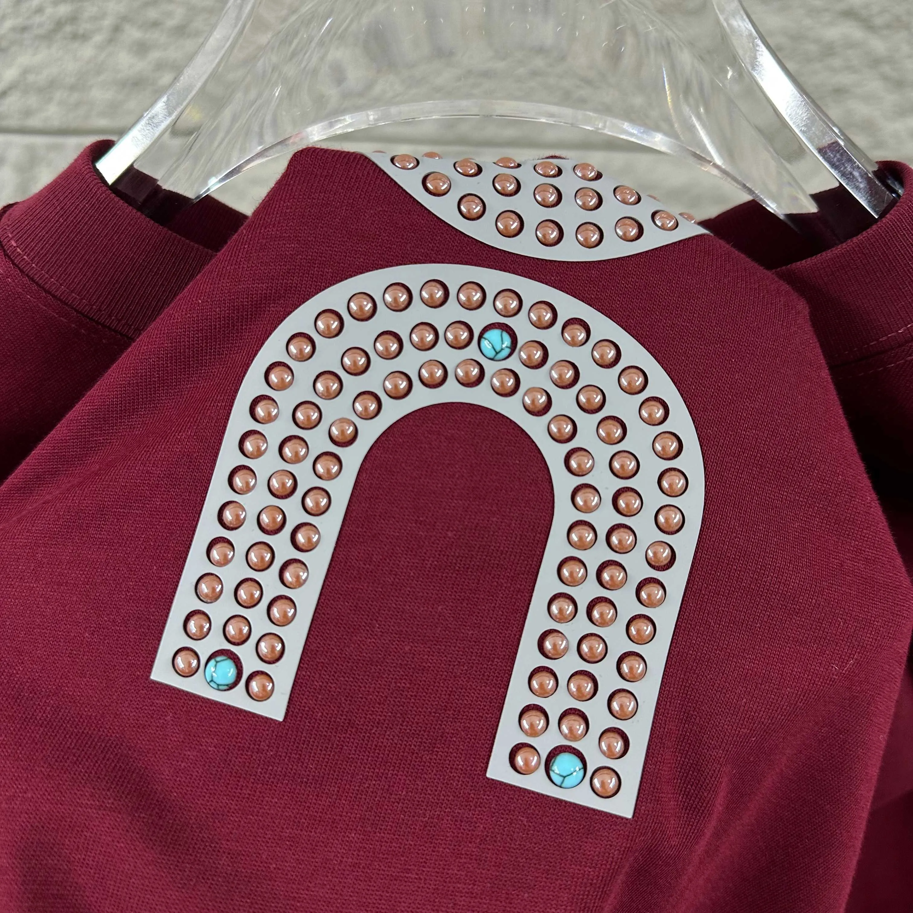 On running Series 2026 Spring and Summer New Arrival Classic simple personalized letter totem three-dimensional thick plate silicone + hot bead process logo custom double yarn plain cotton fabric short-sleeved T-shirt men and women Same Style Color: Black White Angola Red Size: S (90-130 pounds) M (120-150 pounds) L (140-165 pounds) XL (160-180 pounds) XXL (180 pounds)